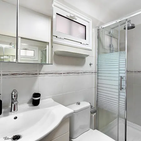 アパート Geranios 404 *